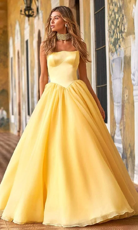 Sherri Hill - 54975 Jeweled Choker Ballgown Elegant party dresses