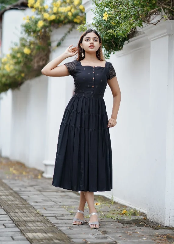 Gilded Essence Petite unclassified dresses